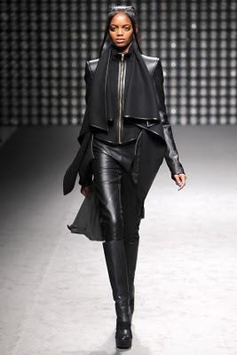 Beautiful Black models @ Paris Fashion week (Fall 2011)
