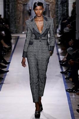 Beautiful Black models @ Paris Fashion week (Fall 2011)
