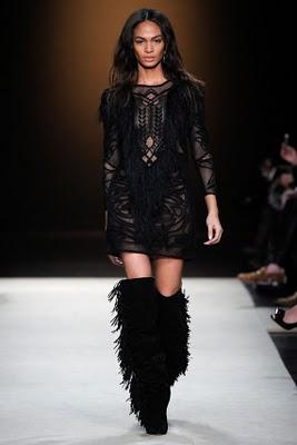 Beautiful Black models @ Paris Fashion week (Fall 2011)