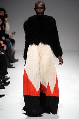 Beautiful Black models @ Paris Fashion week (Fall 2011)