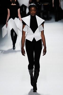 Beautiful Black models @ Paris Fashion week (Fall 2011)