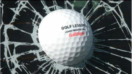 golf-diggest-balle de golf dans le par brise