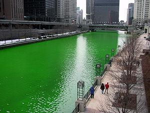 300px Chicago River dyed green focus on river Angry Birds Season aux couleurs de lIrlande est disponible sur le market !