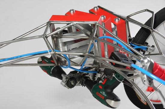 Screwdriver-powered vehicle « EX »