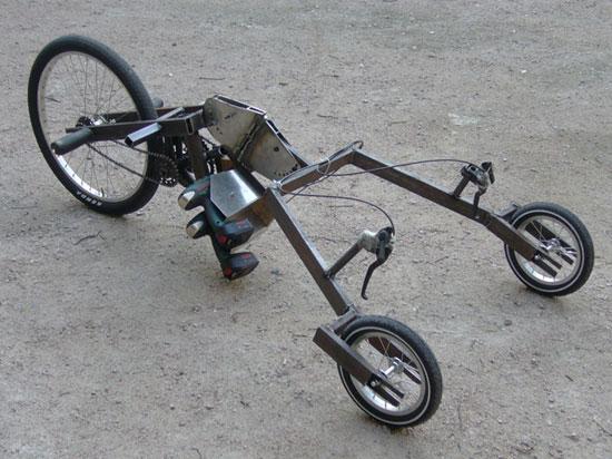 Screwdriver-powered vehicle « EX »