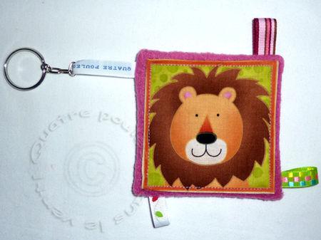 Porte_cles_lion_recto1