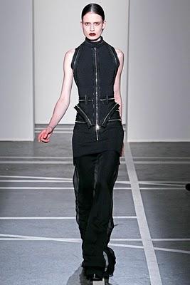 15X5 - La gothique grunge de Givenchy.