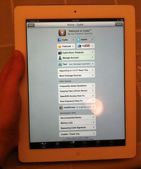 iPad 2 jailbroken thumb 450x540 LiPad 2 jailbreaké !