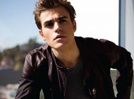 Paul Wesley a enfin une adresse Twitter officielle Paul_Wesley_2632188_L