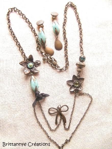 Défi ’noce de bronze’, parure collier-sautoir et boucles d’oreilles en bronze et perles