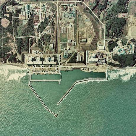 Fichier:Fukushima I NPP 1975.jpg