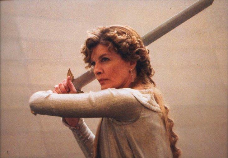 De nombreuses nouvelles photos pour le casting de Thor en costumes !