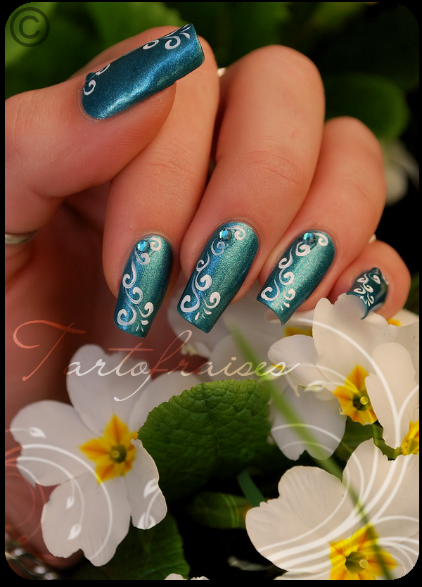 http://tartofraises.nailblogs.net/nailart/spirales/spirales_3.png