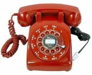 USA telephone red lg 300x245 Le lien manquant