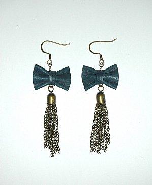 bricoles-de-mai-boucles-d-oreille-ponpon_LRG.jpg