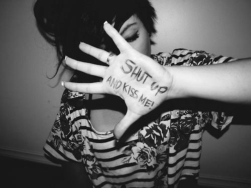 tumblr lgfh7dh9MK1qdx5emo1 500