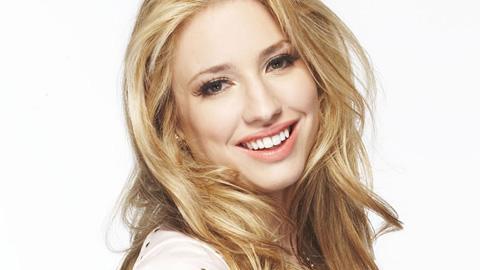 Carré ViiiP ... Xenia et Alexandre ... 2 candidats ''Wanna VIP''