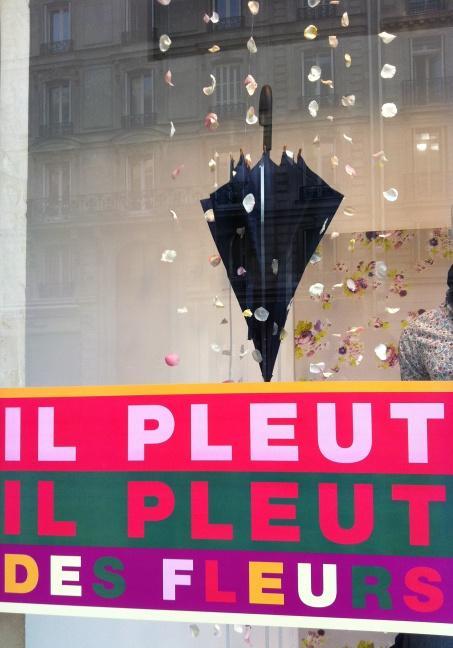 le smartphone, le bistrot et le café gourmand