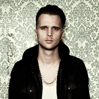 Le premier album de Christian TV s'appellera...