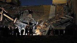 Le complexe résidentiel de Kadhafi visé par un missile