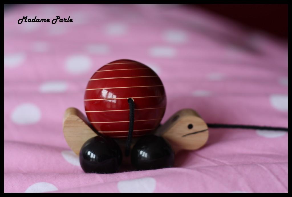 J’ai testé pour vous une brosse, un jouet en bois et un produit exfolliant