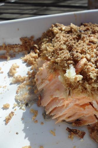 Crumble de saumon aux panais et pignons / Salmon Crumble With Parsnips And Pine Nuts
