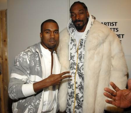 Snoop Dogg ft. Kanye West & John Legend – Eyez Closed