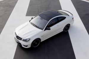 mercedes-c63-amg-coupe-4-599x400