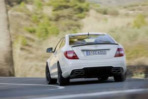 mercedes c63 amg coupe (24)