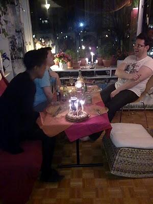 Pour mes 23 ans... Une déco totalement improvisée, chaleureuse, et colorée, comme j'aime !