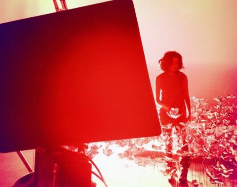 Jenifer ... Des photos de L'Envers du Paradis, son nouveau clip