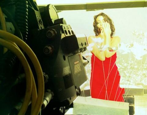 Jenifer ... Des photos de L'Envers du Paradis, son nouveau clip