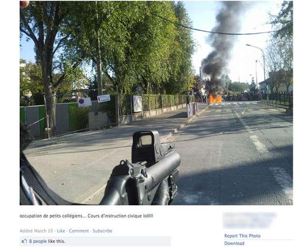 Quand des policiers se moquent des bloqueurs d’école