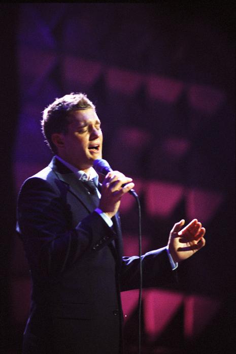 http://www.myetv.org/about_etv/pressroom/highlights/2005/dec/images/buble_2.jpg