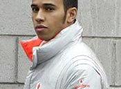 Lewis Hamilton victime d’insultes racistes Espagne