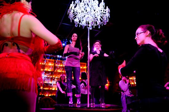 Des coquineries de filles !