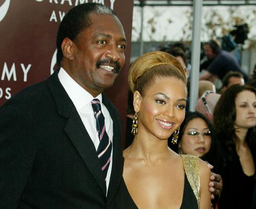 beyonce-and-matthew-knowles.jpg