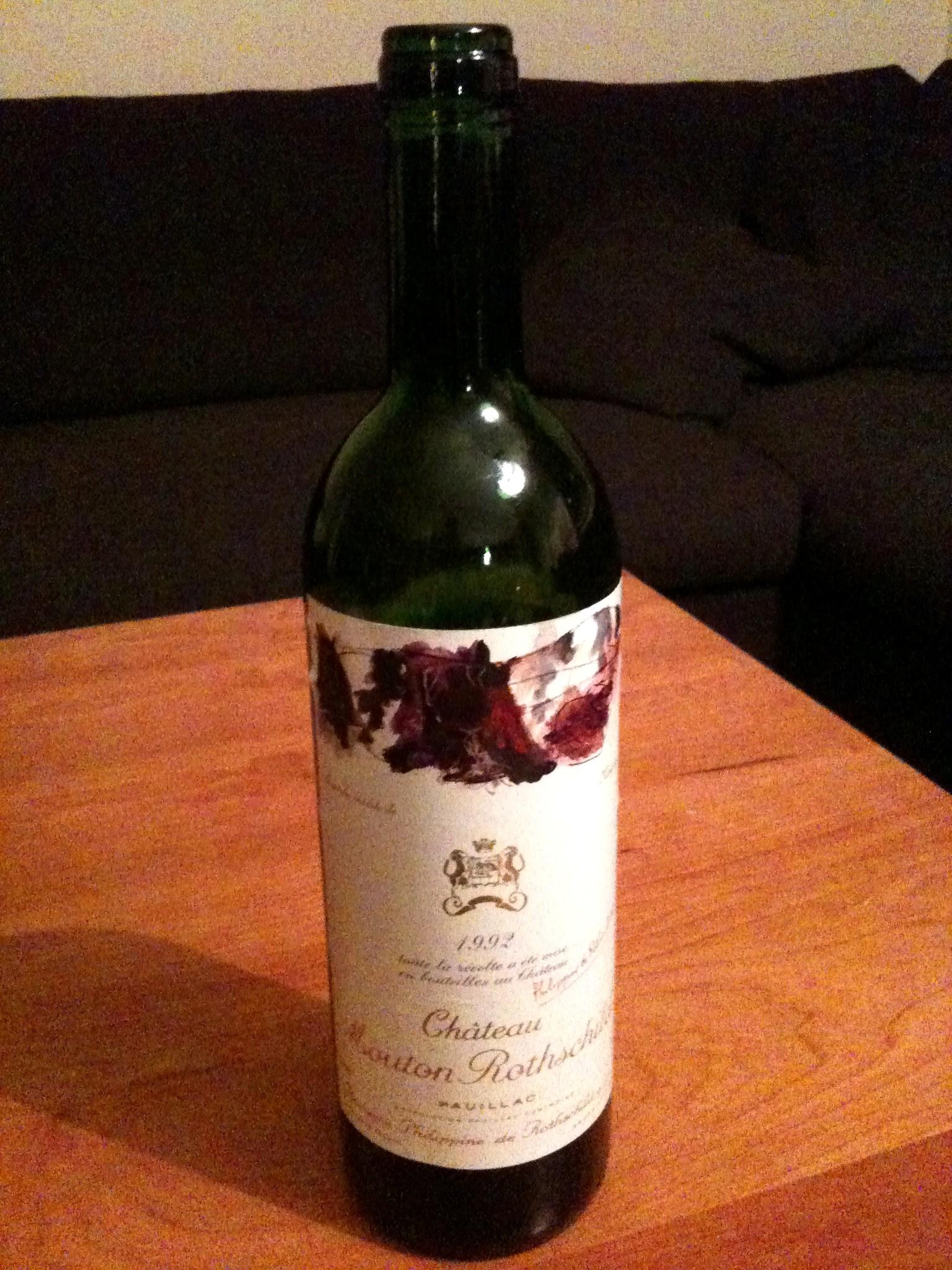 http://upload.wikimedia.org/wikipedia/commons/3/39/Chateau_Mouton_Rothschild%2C_1992%2C_Pauillac.jpg