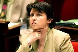 Aubry baffe Hollande, la primaire c'est pour les grands