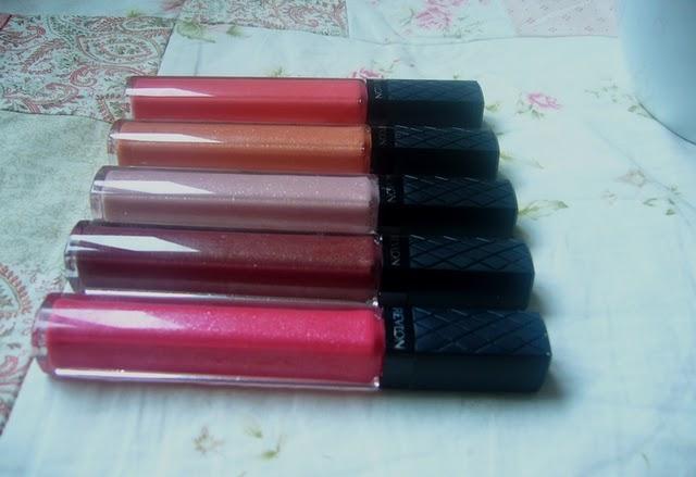 Photos de la conférence de presse Revlon