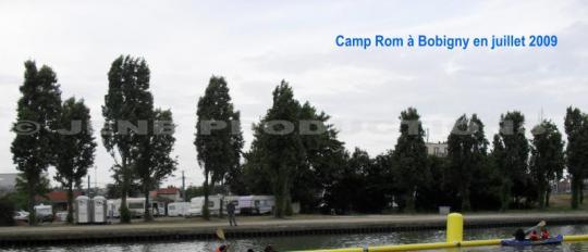 L'immense camp rom de Bobigny évacué hier matin