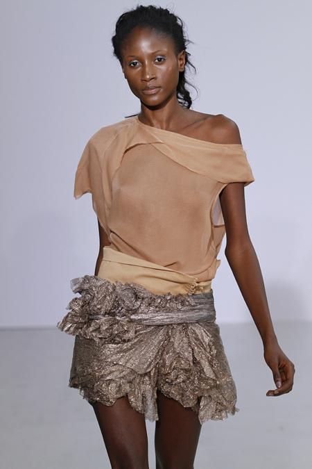 Je veux… Anne-Valérie Hash