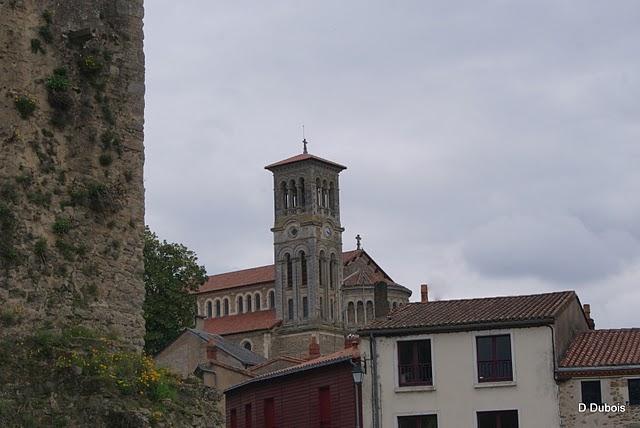 Clisson un bout d' Italie en Loire Atlantique.