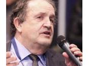 Duchaussoy pense tassera