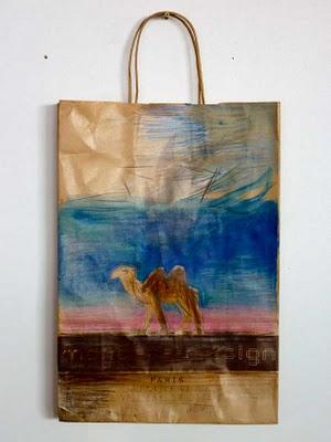 Mise à Sac, sac en papier kraft réhabilité, Vaisseau du Désert.