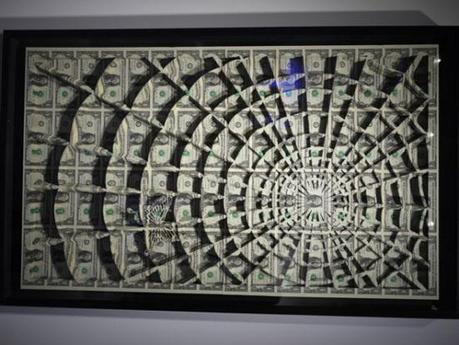 scott-campbell-noblesse-oblige-sculpture-paper-money-art-3