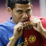 Alves : « Je veux marquer l’histoire du Barça »