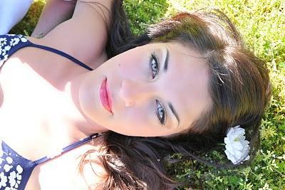 JOE_3948 All you need is love…