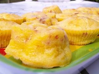 Mini muffins chèvre-lardons et raisins secs