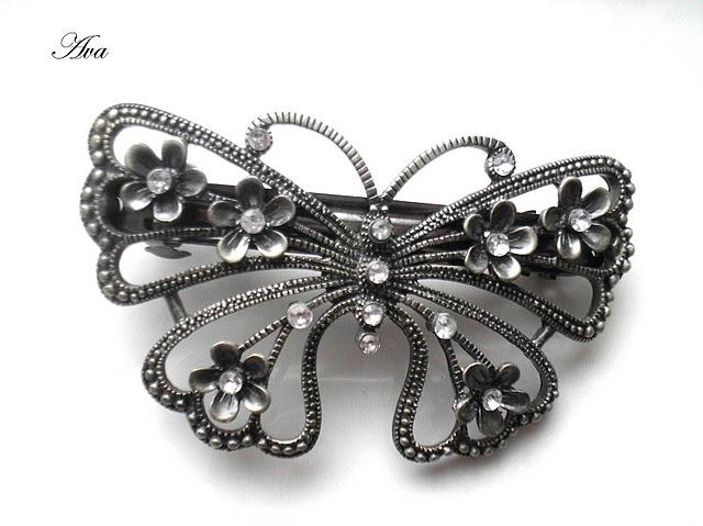 Attacher ses cheveux sans les abîmer ?